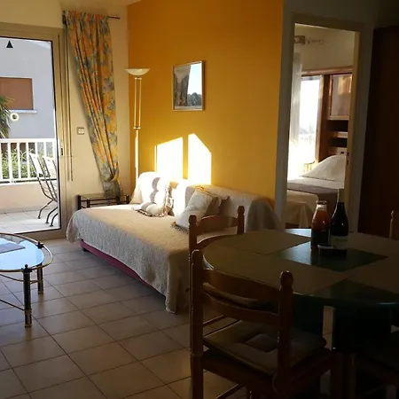 Villa La Lezardiere Nyons Room photo