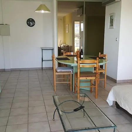 Villa La Lezardiere Nyons Room photo
